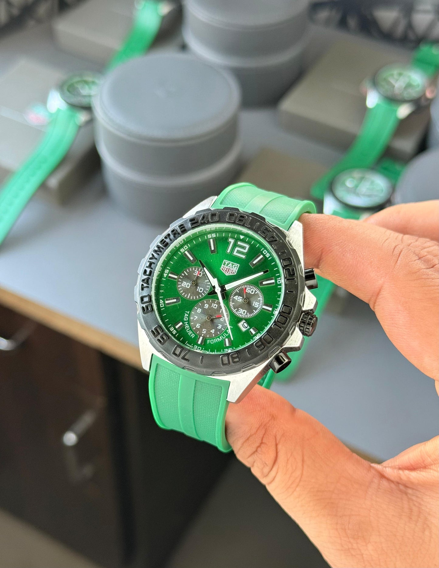 TAG HEUER FORMULA 1 CHRONOGRAPH COLLECTION